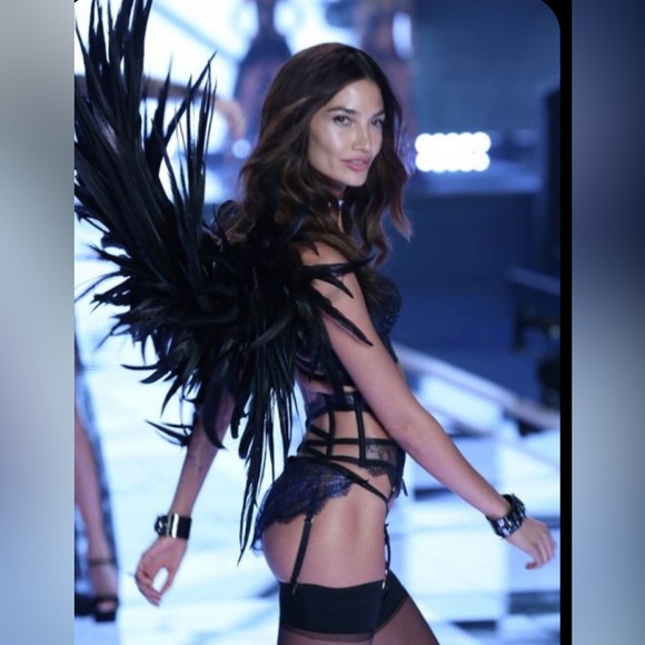 In search of this panty color navy/black foil metallic shiny cheeky size small - Picture 4 of 14